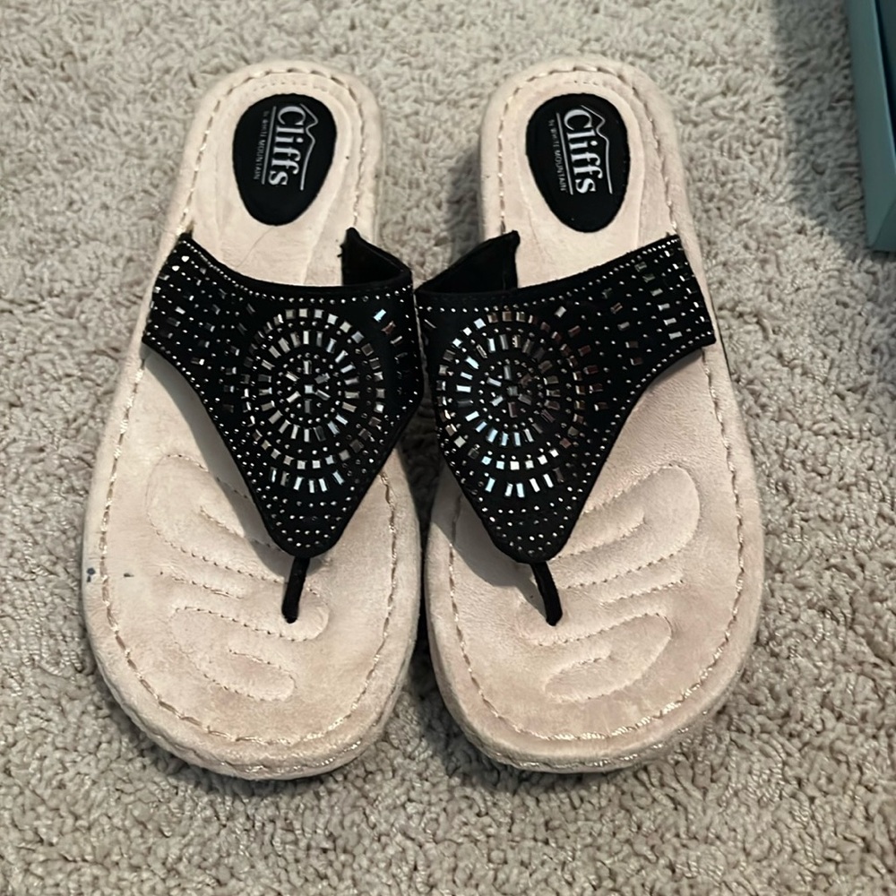 Cliffs by White Mountain sandals.  New did not wear.
